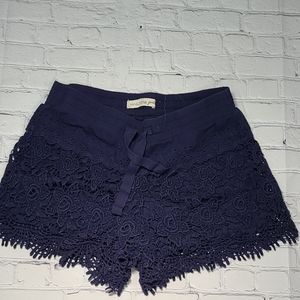 Vanilla Star Lace Shorts  B1